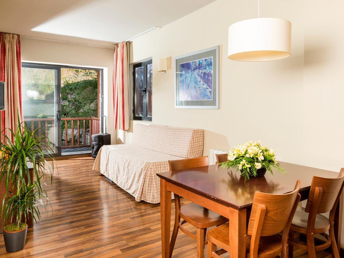 Guitart La Molina Aparthotel & Spa Luaran gambar